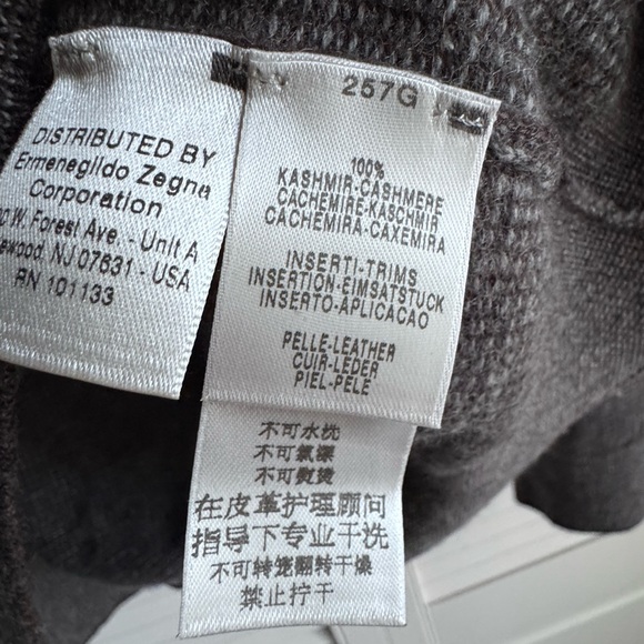 Ermenegildo Zegna Charcoal Zip-Up Sweater - Picture 4 of 6